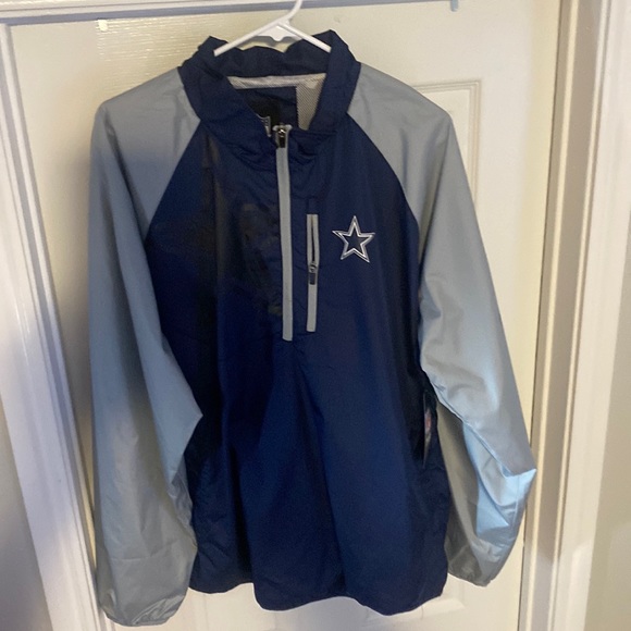 Brand New Dallas Cowboys Men Windbreaker Jacket - Picture 1 of 7